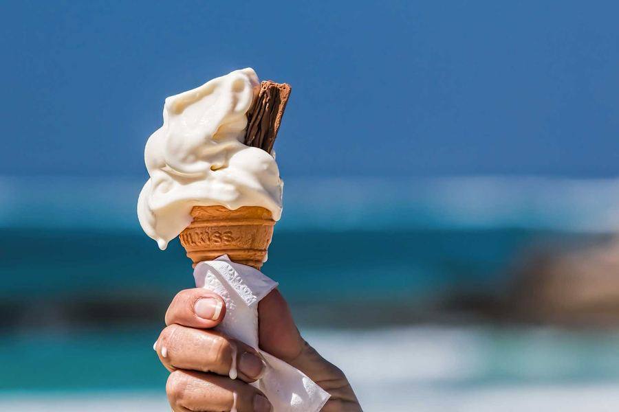 Gelato by the sea